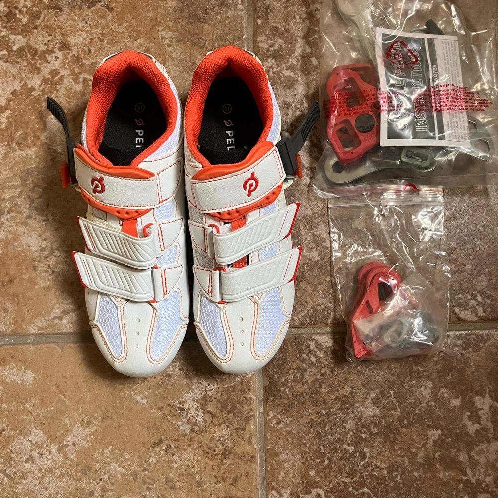 Peloton Women’s Cycling Shoes size 37